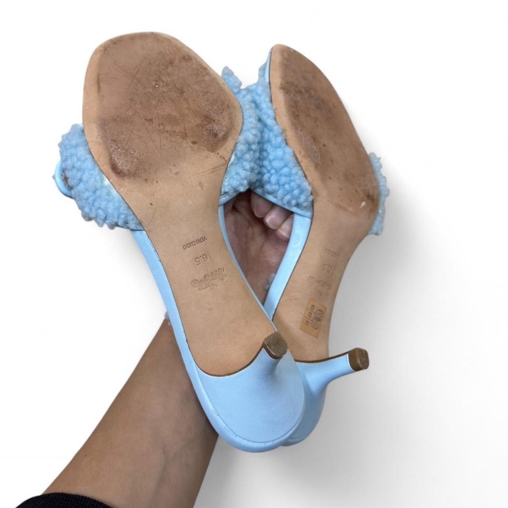 RARE Coach Baby Blue Shearling Sherpa Kitten Heels 6.5 - Picture 6 of 6
